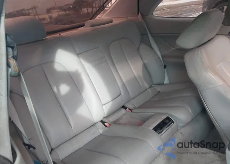 2002 Mercedes-Benz Clk 320 z USA, uszkodzony, nr VIN WDBLJ65G42T123724